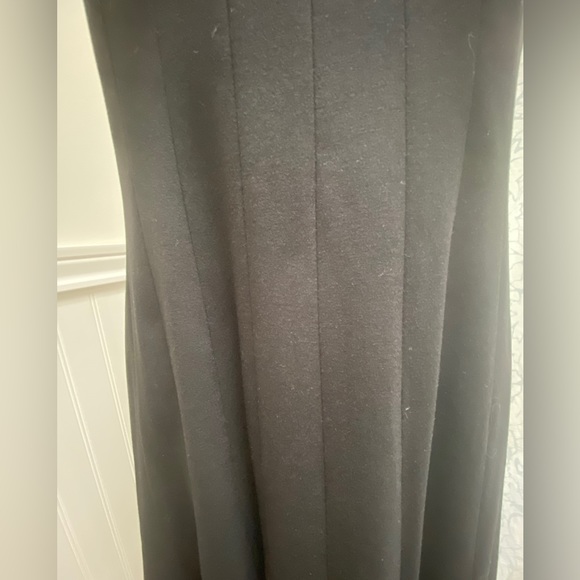 Calvin Klein black sleeveless dress Size12 Worn once zip up back swing skirt - Picture 11 of 11